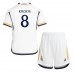 Billige Real Madrid Toni Kroos #8 Børnetøj Hjemmebanetrøje til baby 2023-24 Kortærmet (+ korte bukser)